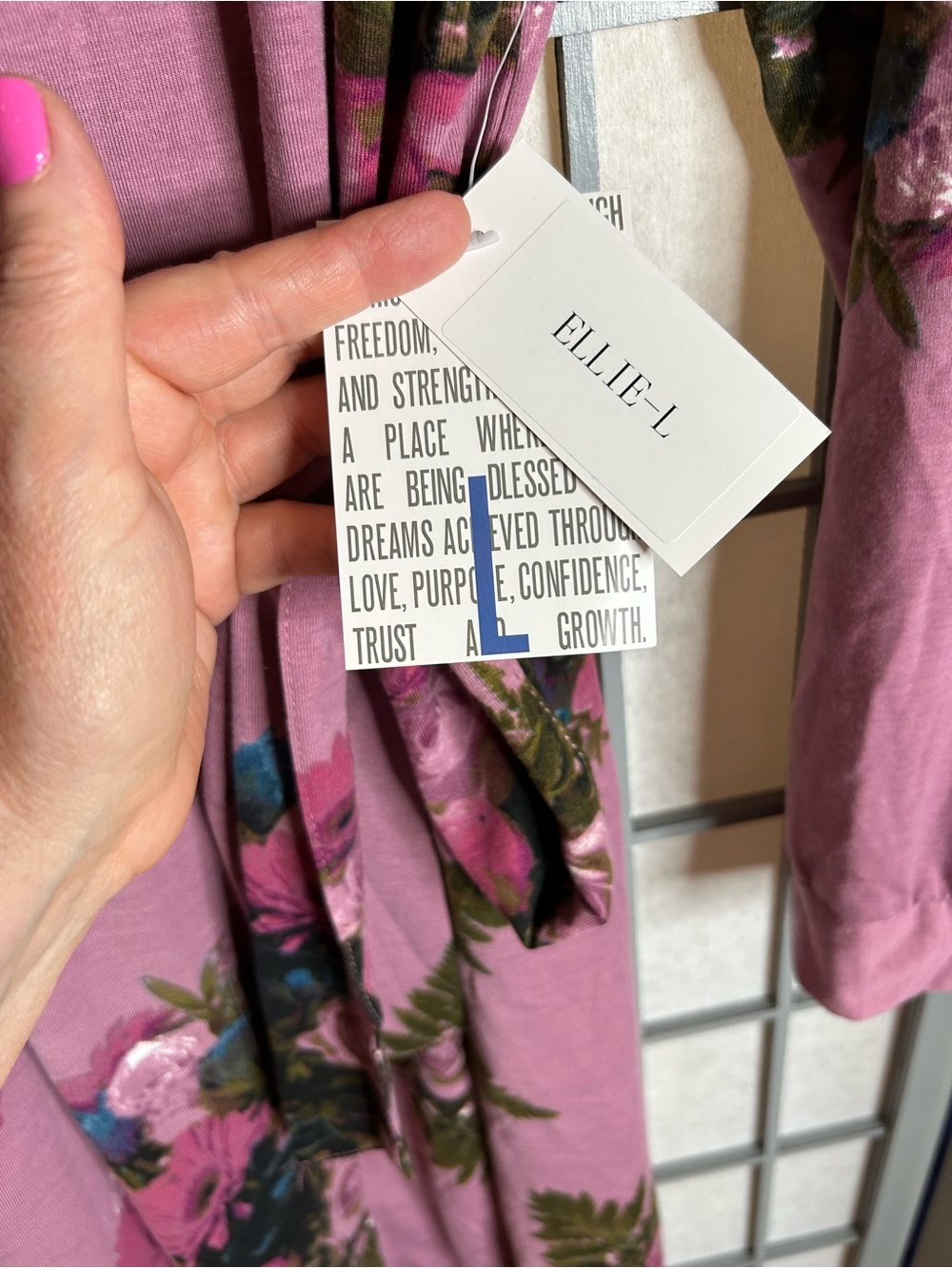 NWT LuLaRoe Ellie Dusty Rose Floral Dress with Belt - Picture 2 of 4